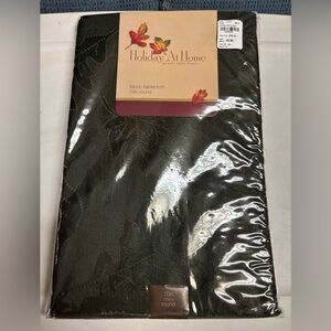 New Stowe Damask 70” round tablecloth